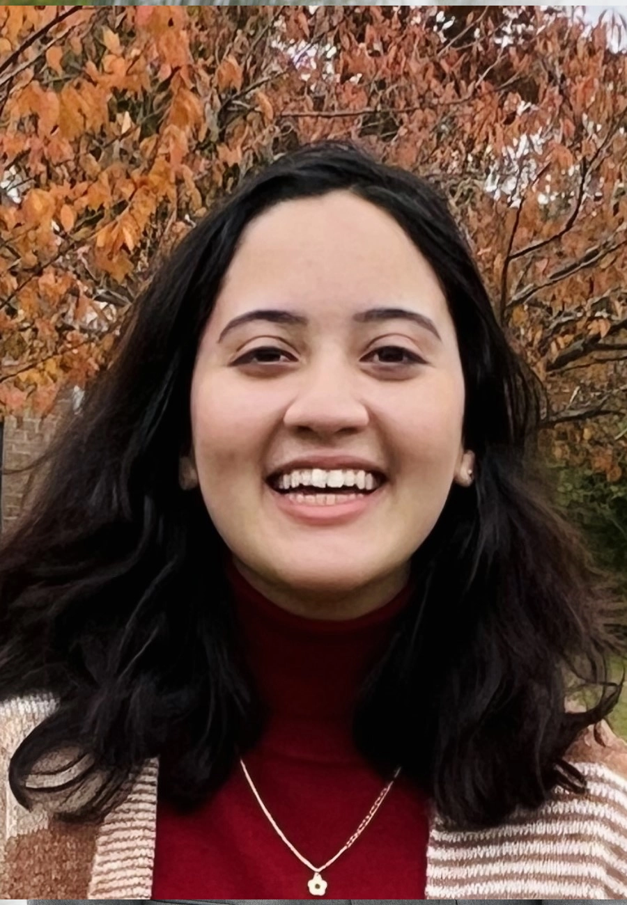 Mitra Hussain Headshot