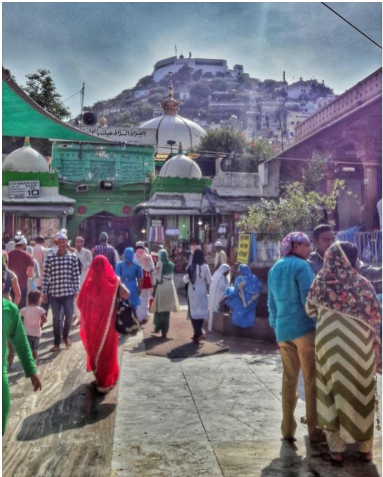 Pilgrims in Ajmer Dargah complex