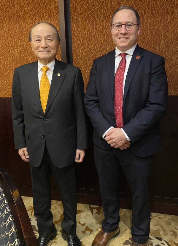 Dr. Oh and Dean Andrew Singer in Korea 2024