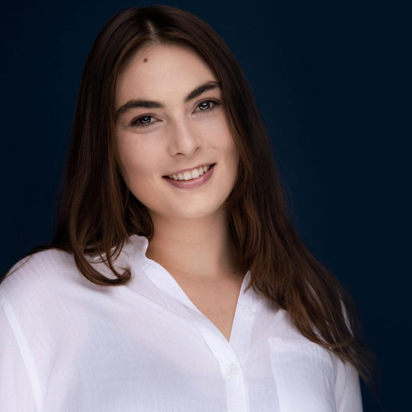 Nicole Paravicini Nicole Paravicini