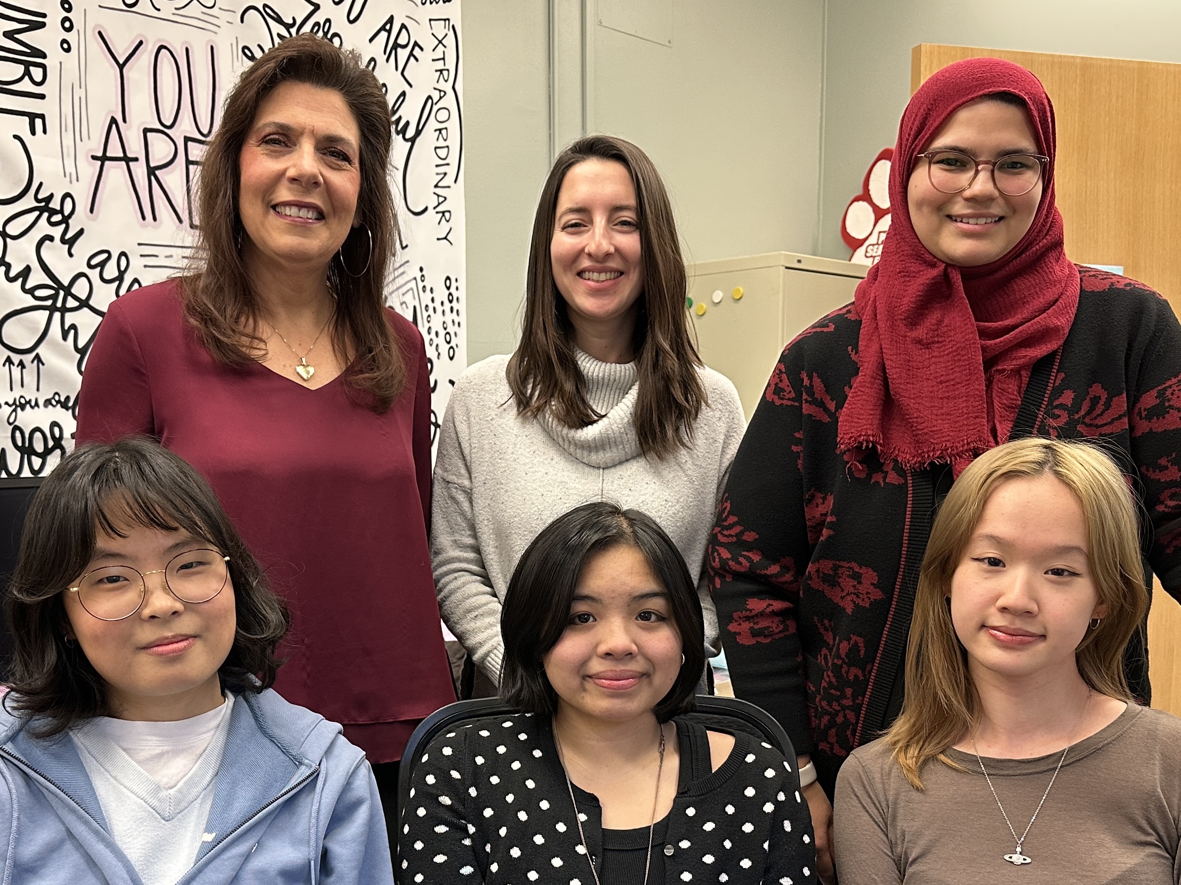 Spring 2025 Advising Office Team (Professional Staff: Diane, Danielle & Sarah. Interns: Vanessa, Meaghan & Esther)